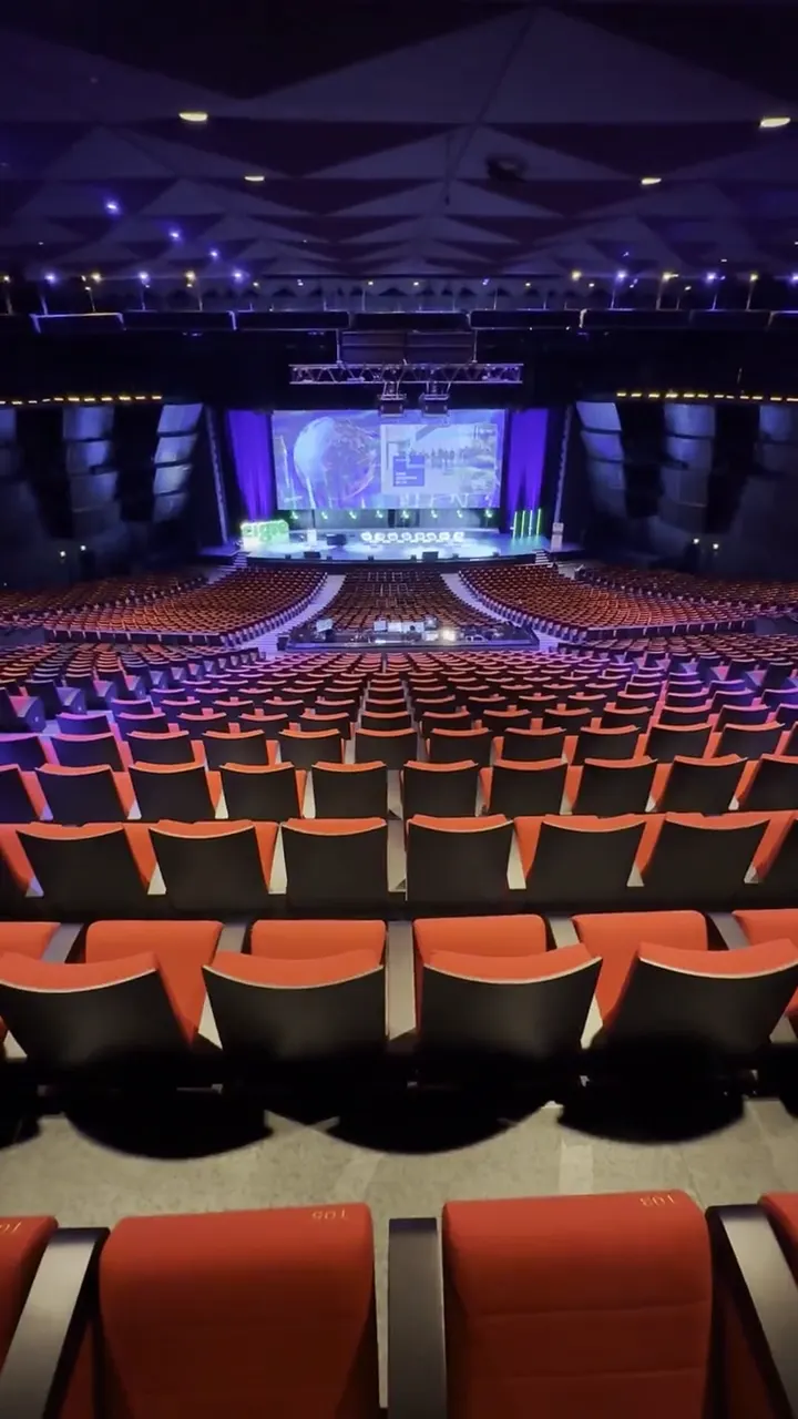 Main hall seen from the tiered seating during the build